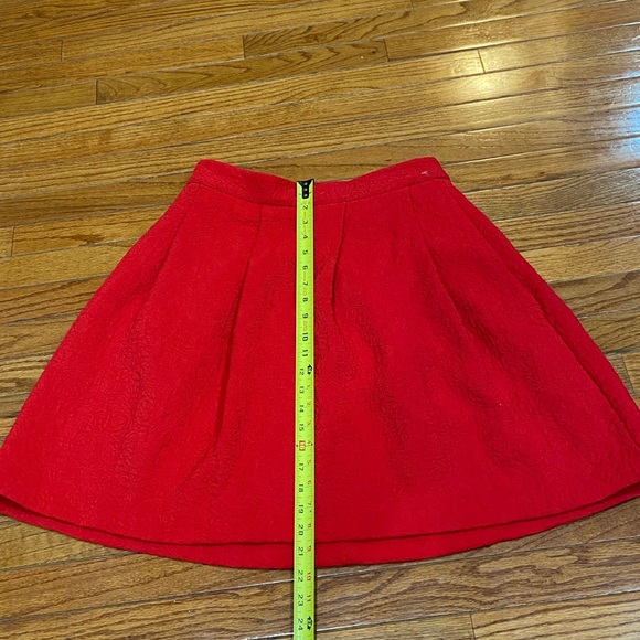 Ann Taylor red pleated circle skirt. - Picture 2 of 8